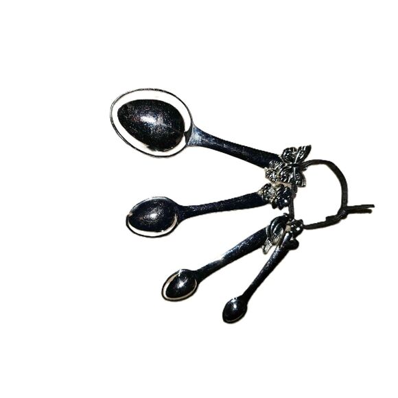 Decorative Handles Set Of 4 Measuring Spoons Metal - Picture 6 of 7